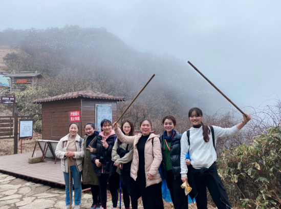 124336042312752938343281410846472524