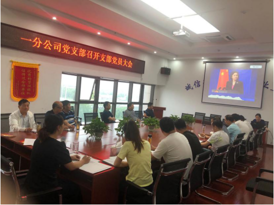 1417412611511482349204727210365033124