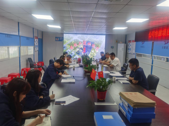 1447413931924504844345436382861658