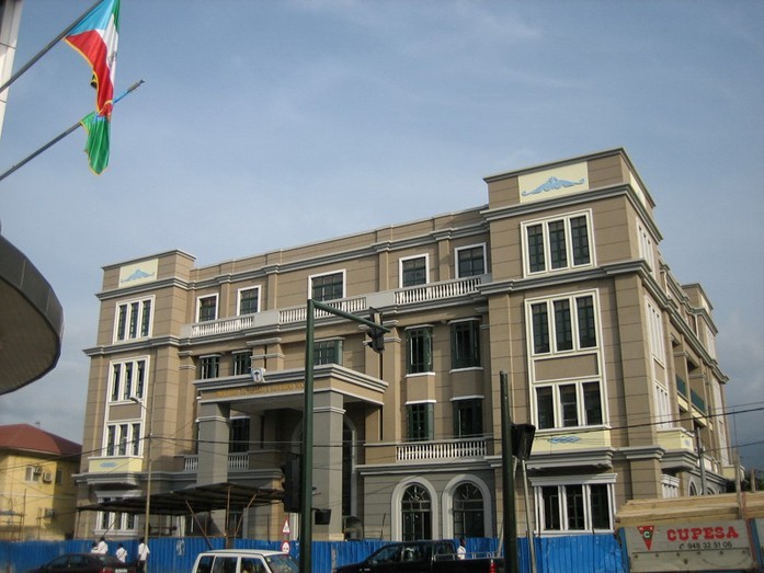 14630321181112084341425323317403428