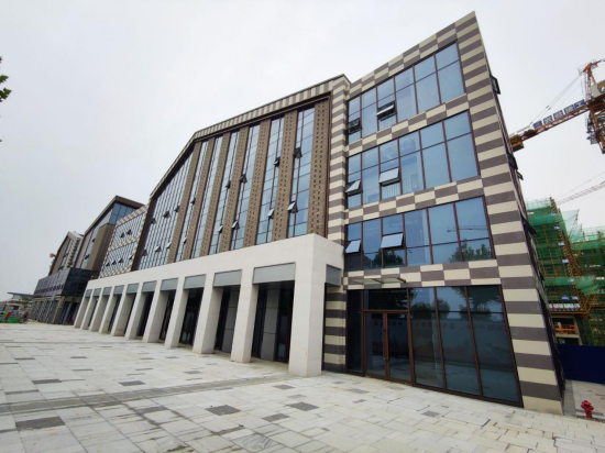 3332317220422513501949481142812413823