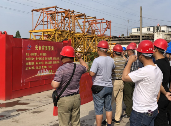 472149283920133650352902475239192610